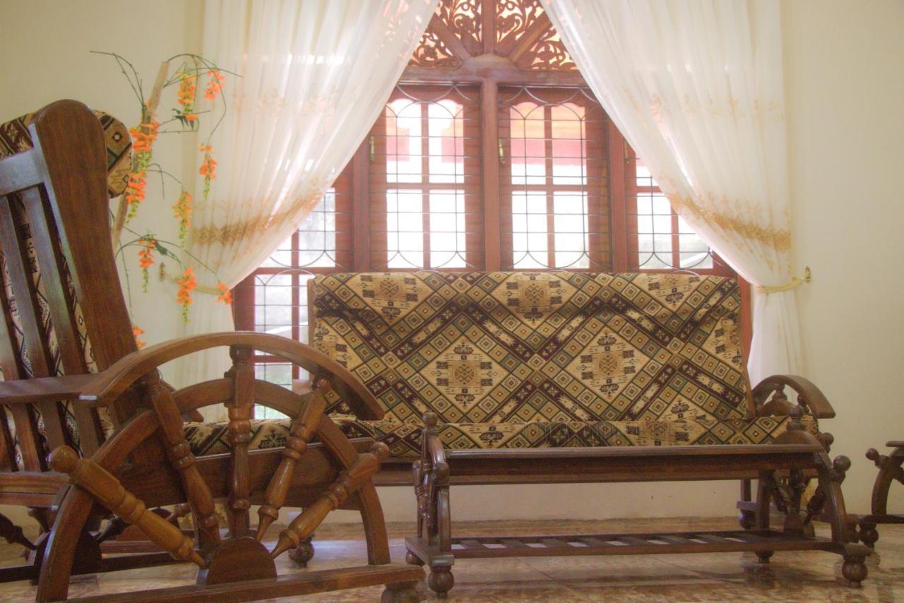 Jungle View Guesthouse Unawatuna Buitenkant foto